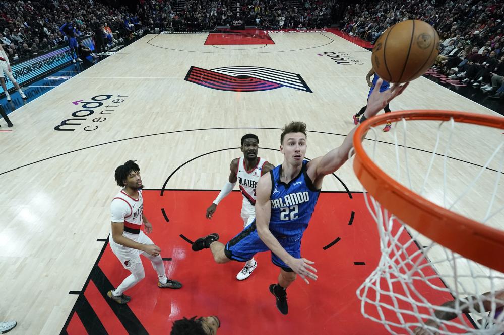 在比赛初期 在比赛初期