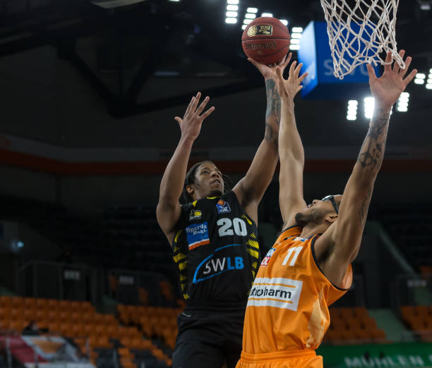 选手们冷静 选手们冷静